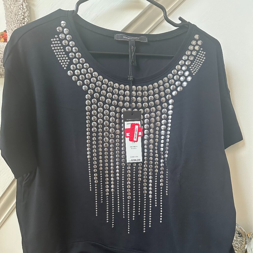 BCBGMAXAZRIA Size M Top | Size L